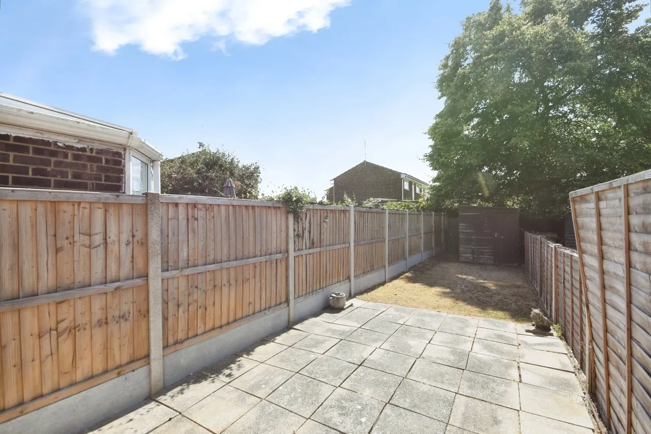 Begonia Close, Chelmsford, Essex, CM1, photo 9
