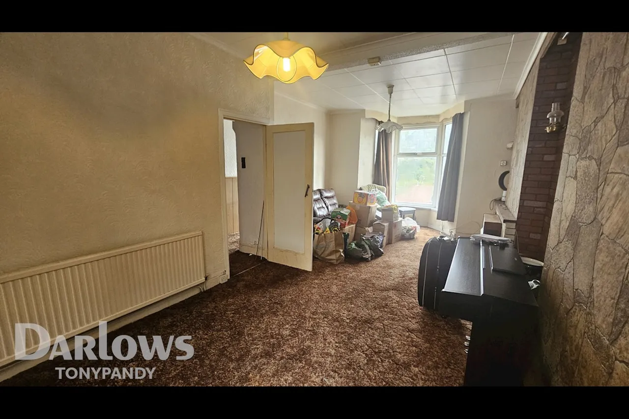Upper Gynor Place, Ynyshir, CF39, photo 4
