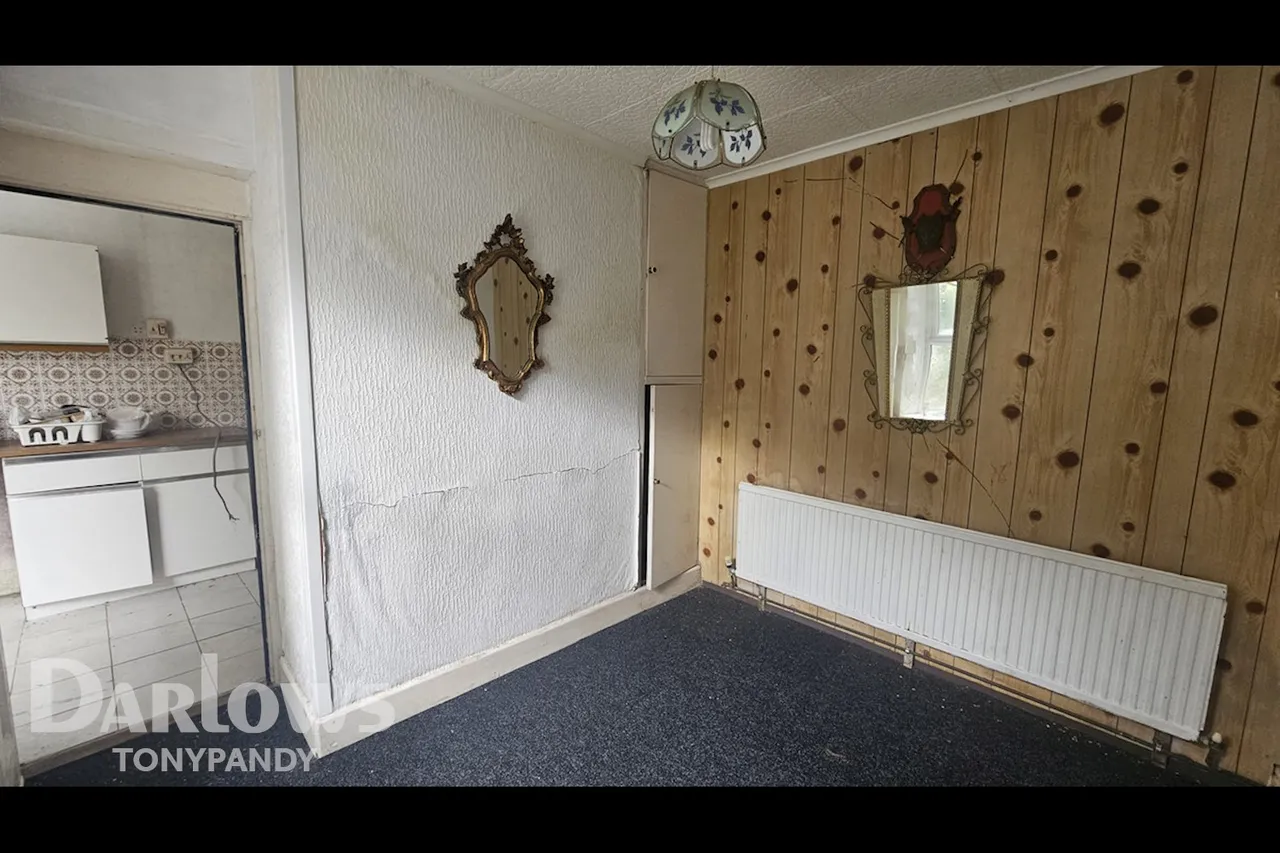 Upper Gynor Place, Ynyshir, CF39, photo 6