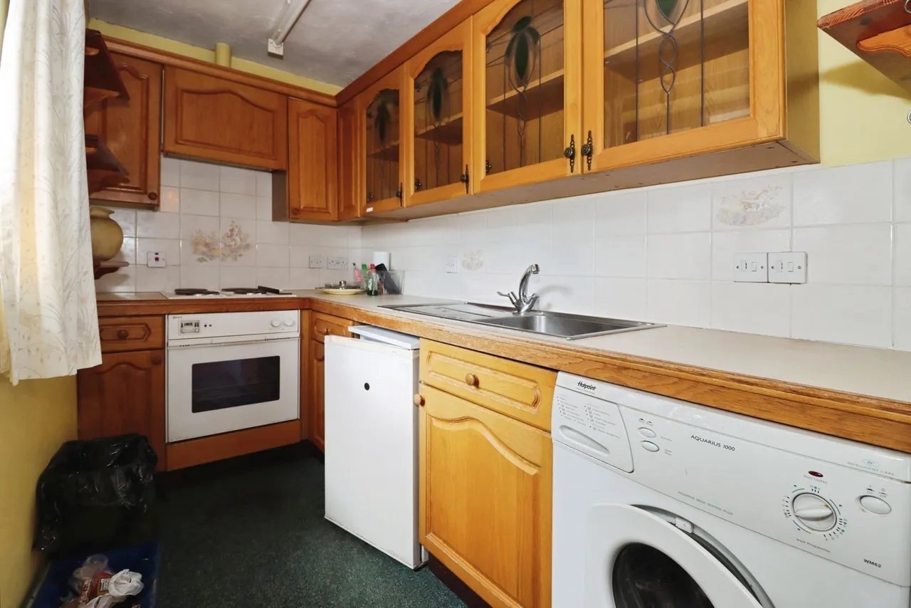 Cleeve Road, Downend, Bristol, BS16, photo 7