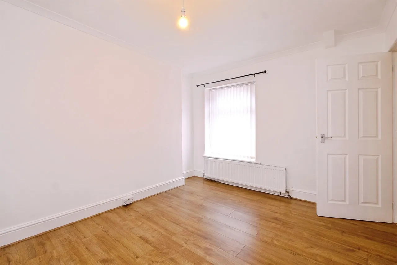 Kimberley Terrace, Tredegar, NP22, photo 15