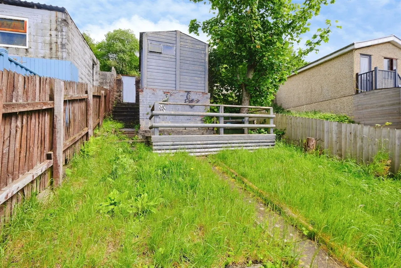 Kimberley Terrace, Tredegar, NP22, photo 8