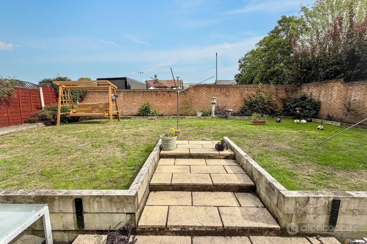 Ribbonfields, Attleborough, CV11, photo 20