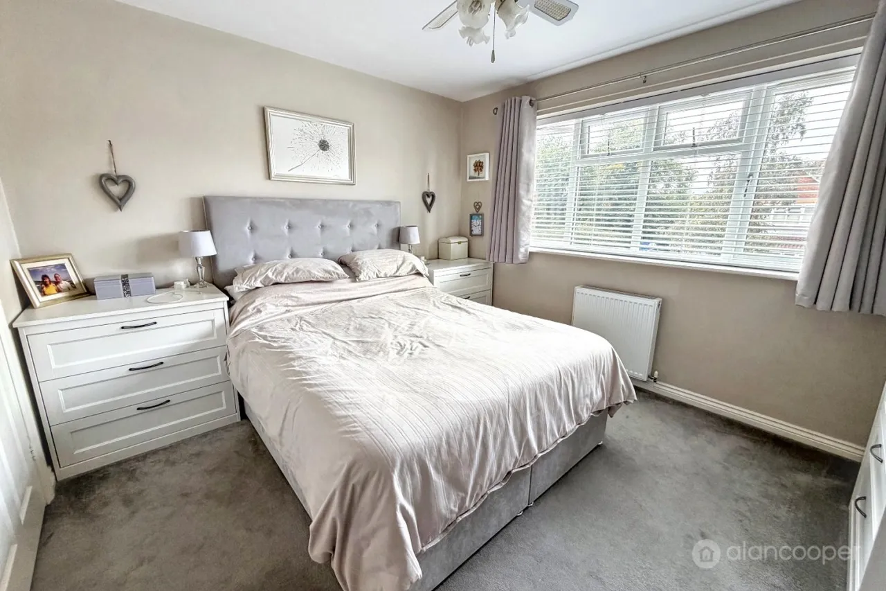 Ribbonfields, Attleborough, CV11, photo 13