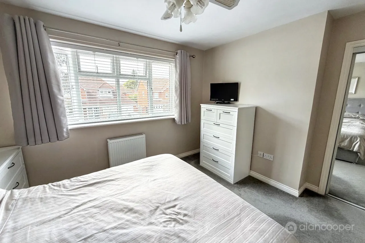 Ribbonfields, Attleborough, CV11, photo 14