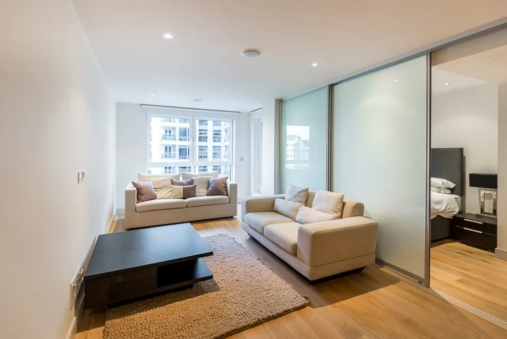 Townmead Road, Fulham, SW6, photo 2