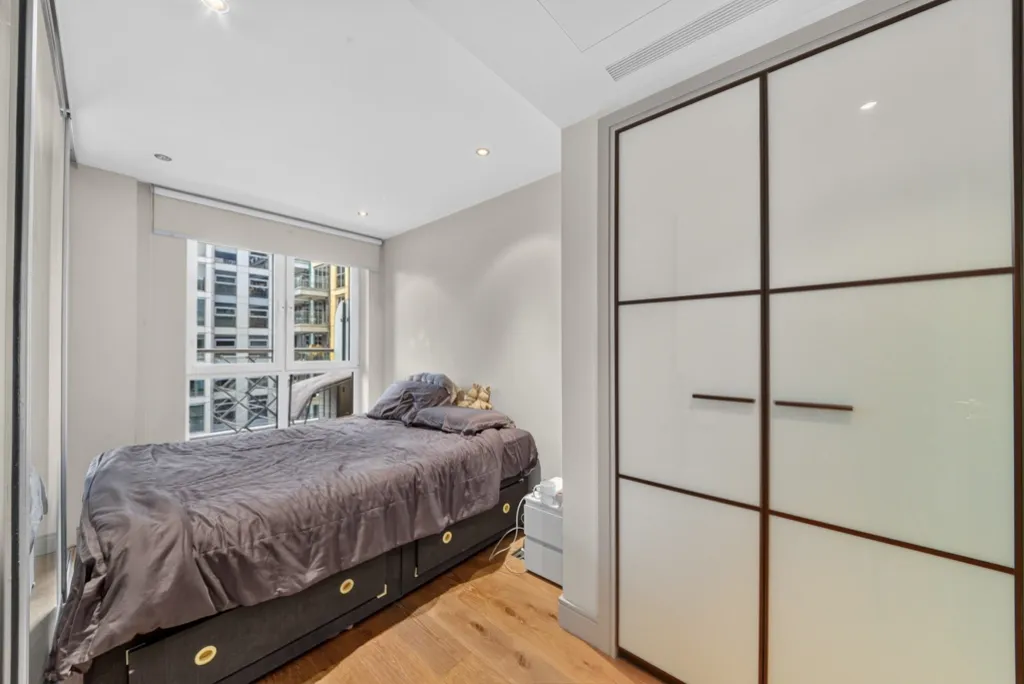 Townmead Road, Fulham, SW6, photo 12