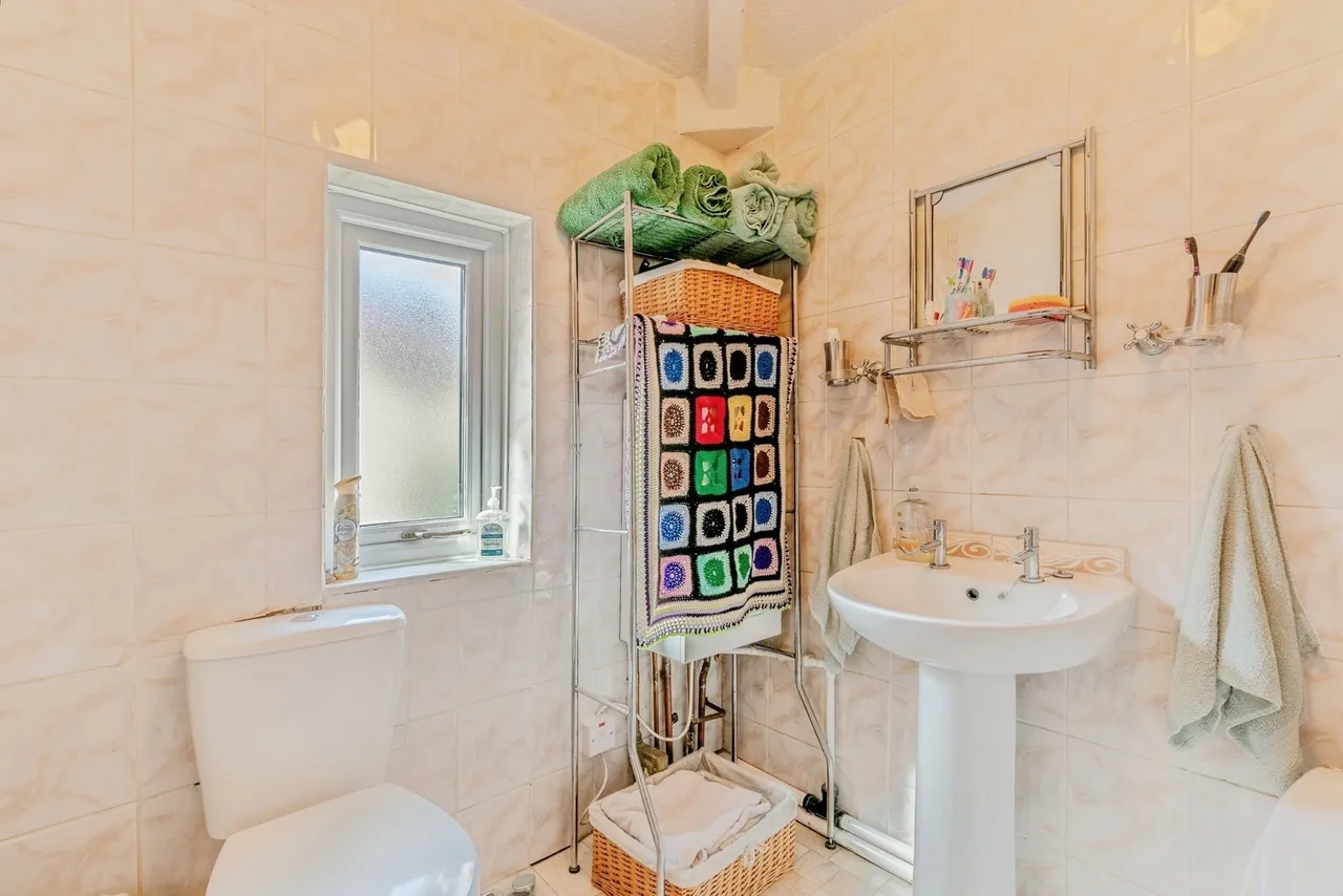 Regent Street, Nelson, Lancashire, BB9, photo 8