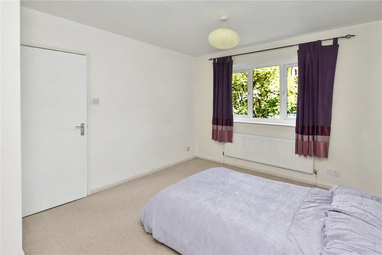 Kerry Garth, Horsforth, LS18, photo 9