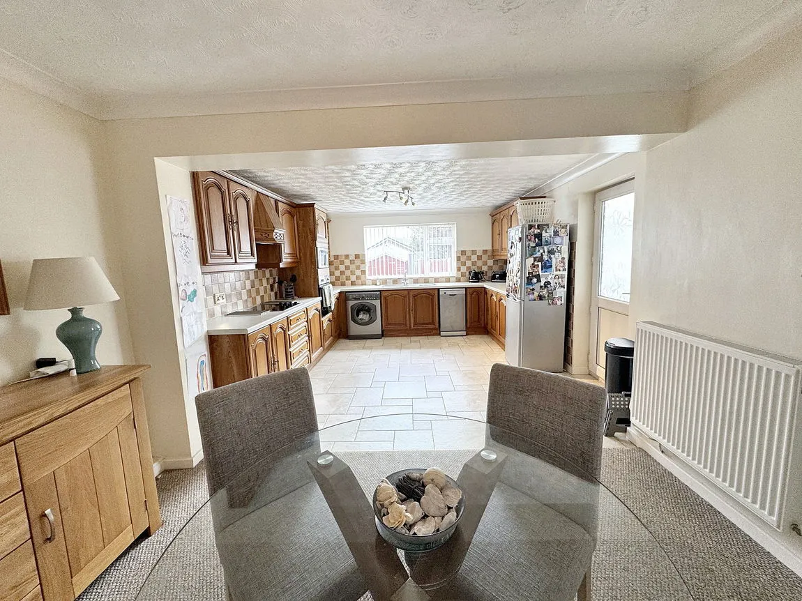 Heol Conwy, Abergele, Conwy, LL22 7UT, photo 3