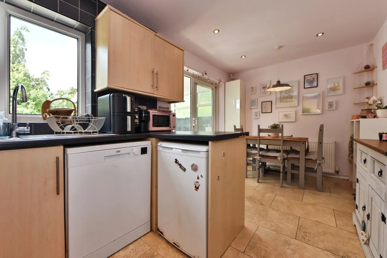 Westbury Drive, Marple, Stockport, Greater Manchester, SK6, photo 8