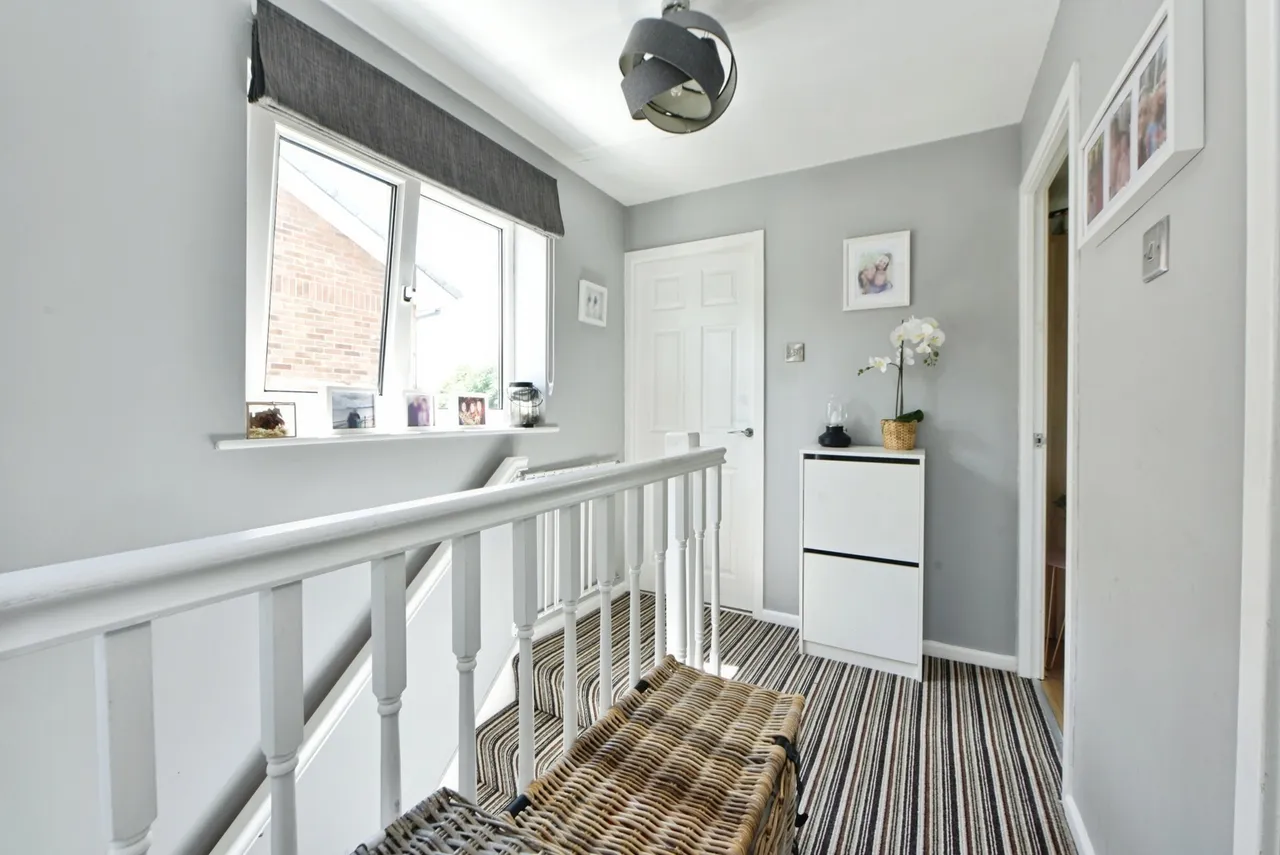 Westbury Drive, Marple, Stockport, Greater Manchester, SK6, photo 18