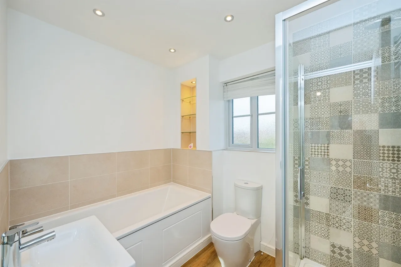 Whitwell Drive, Drakelow, DE15, photo 16
