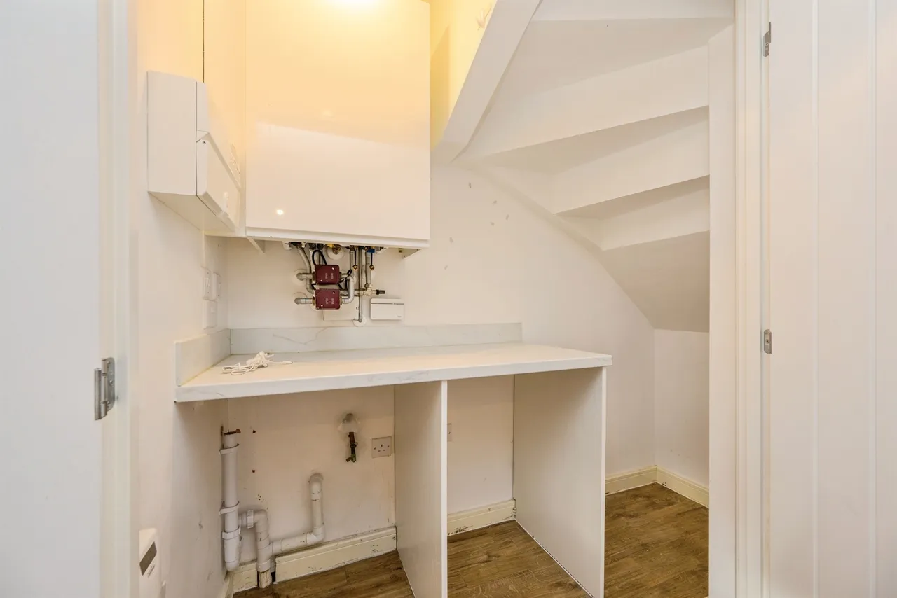 Whitwell Drive, Drakelow, DE15, photo 8
