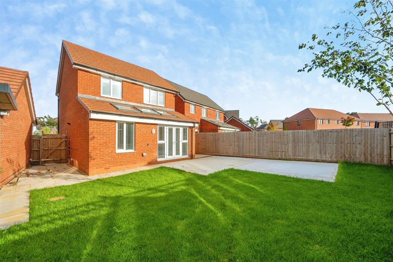 Whitwell Drive, Drakelow, DE15, photo 18