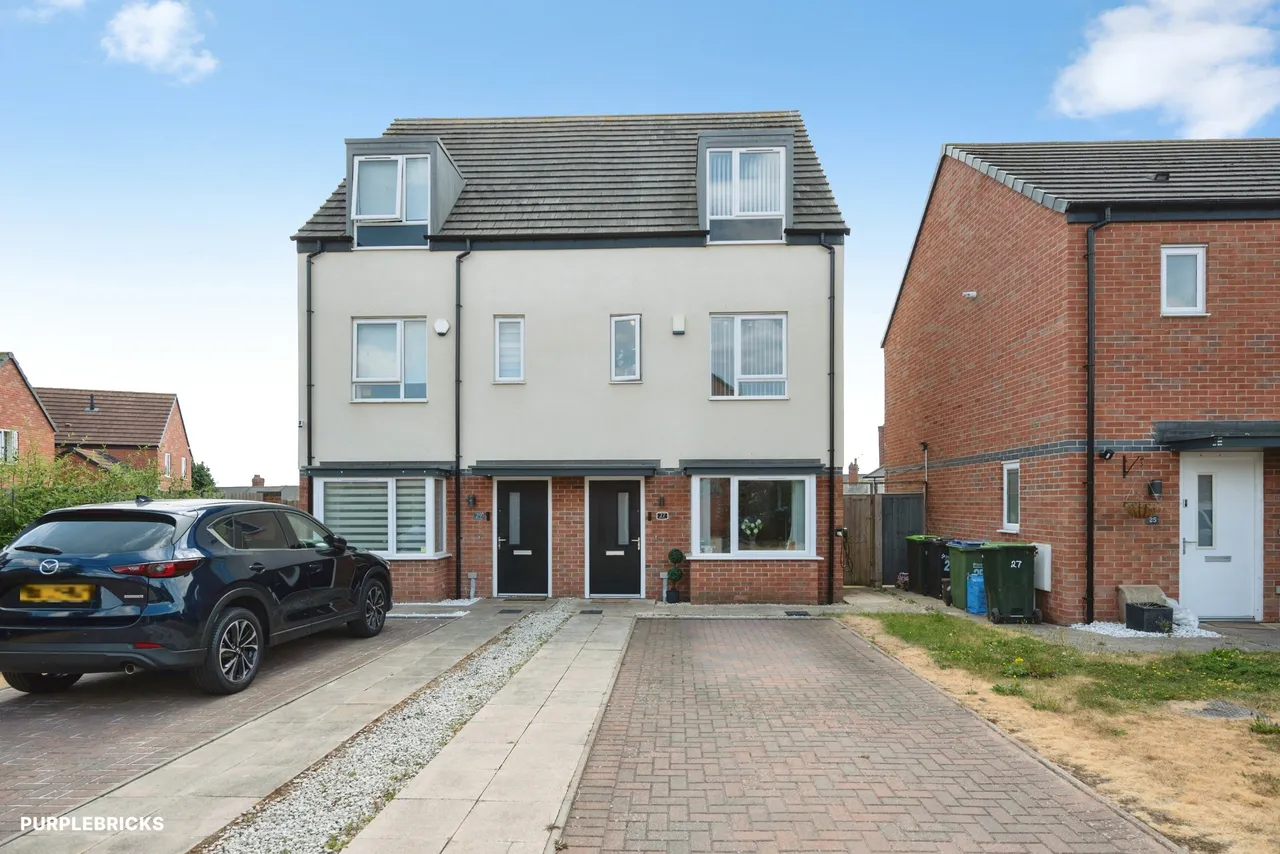 3 bed house for sale, Bolton Rise, Tipton, DY4