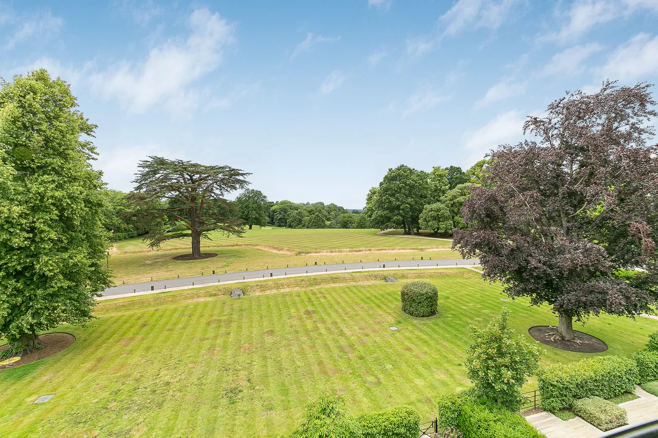 King John Square, Englefield Green, TW20, photo 15