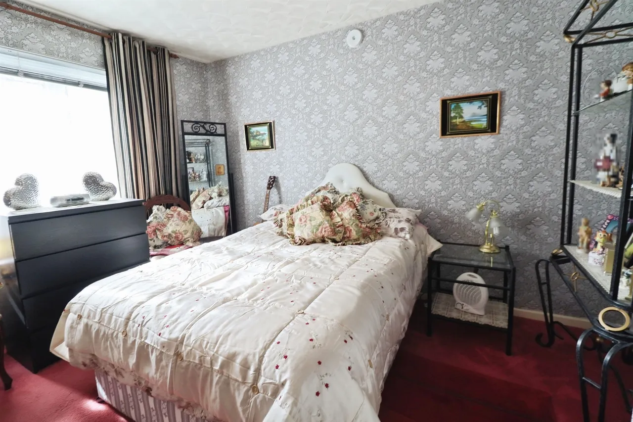 Heol Carnau Cardiff, CF5, photo 11