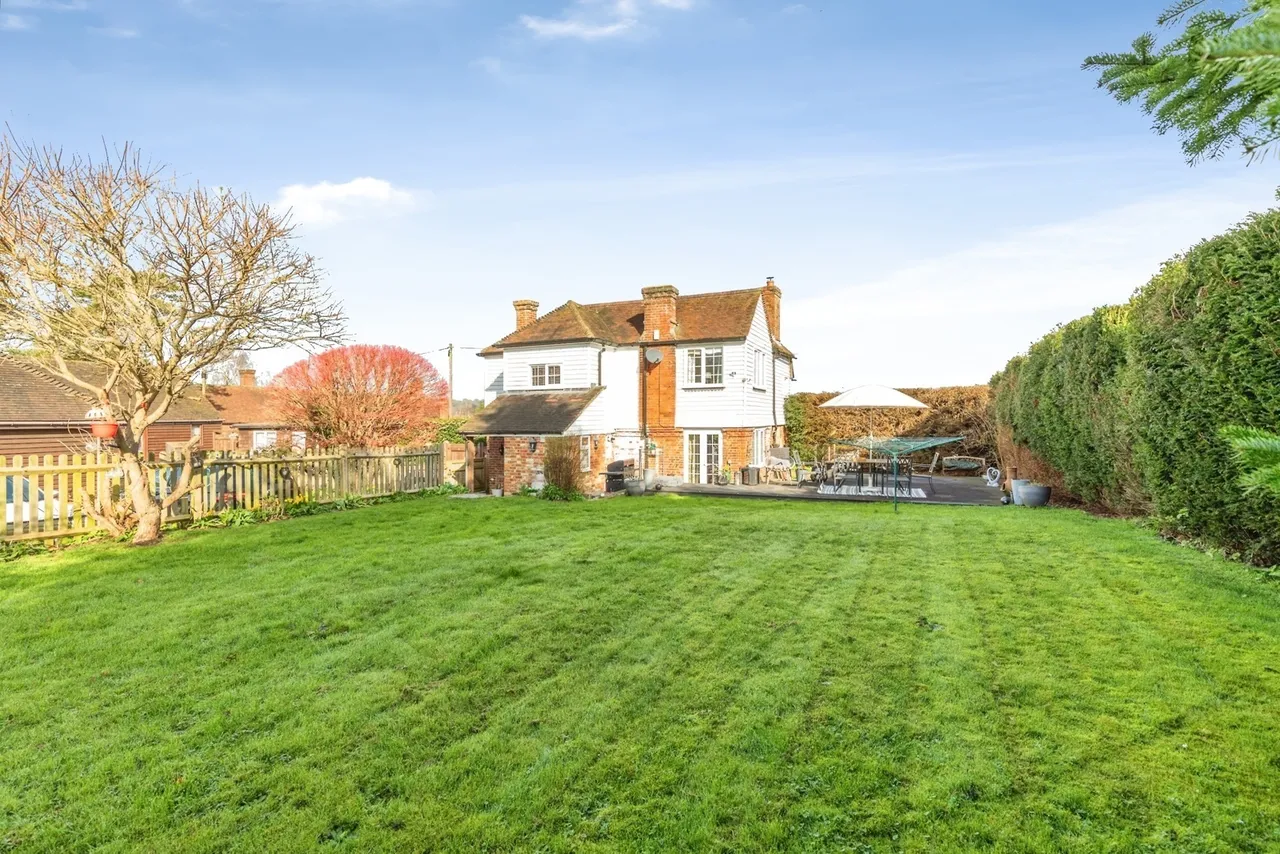 Lower Road, East Farleigh, Maidstone, Kent, ME15, photo 28