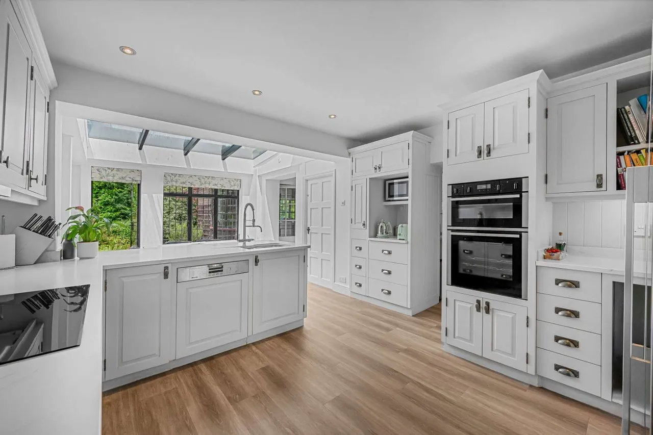 Wellgarth Road, London, NW11, photo 6