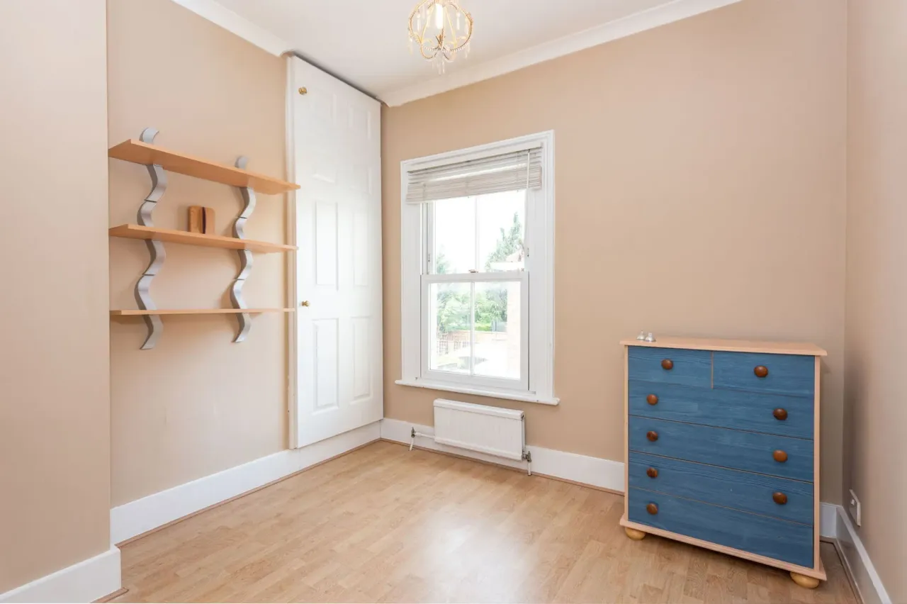 Bridge Road, Chertsey, KT16 8LA, photo 14