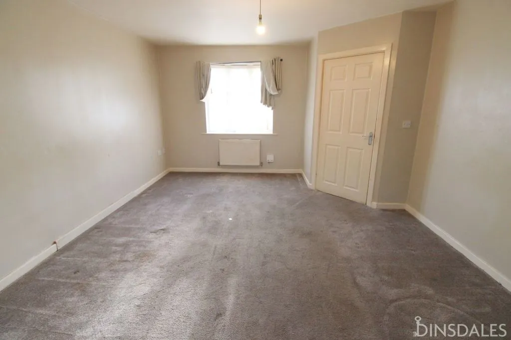 Brindle Close Allerton, Bradford BD15 7UB, photo 3
