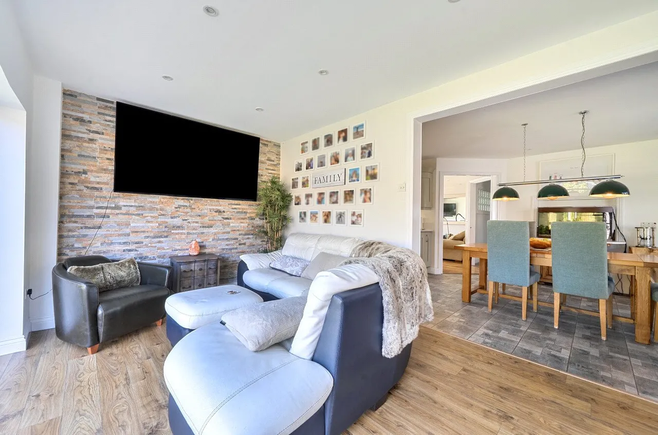 Greenway Crescent, Taunton, TA2, photo 9