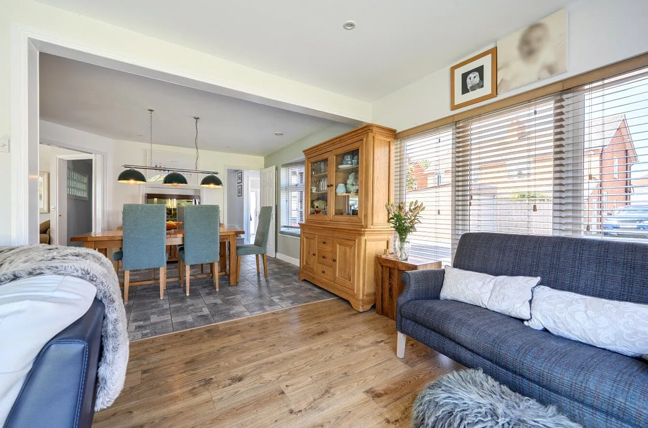 Greenway Crescent, Taunton, TA2, photo 10