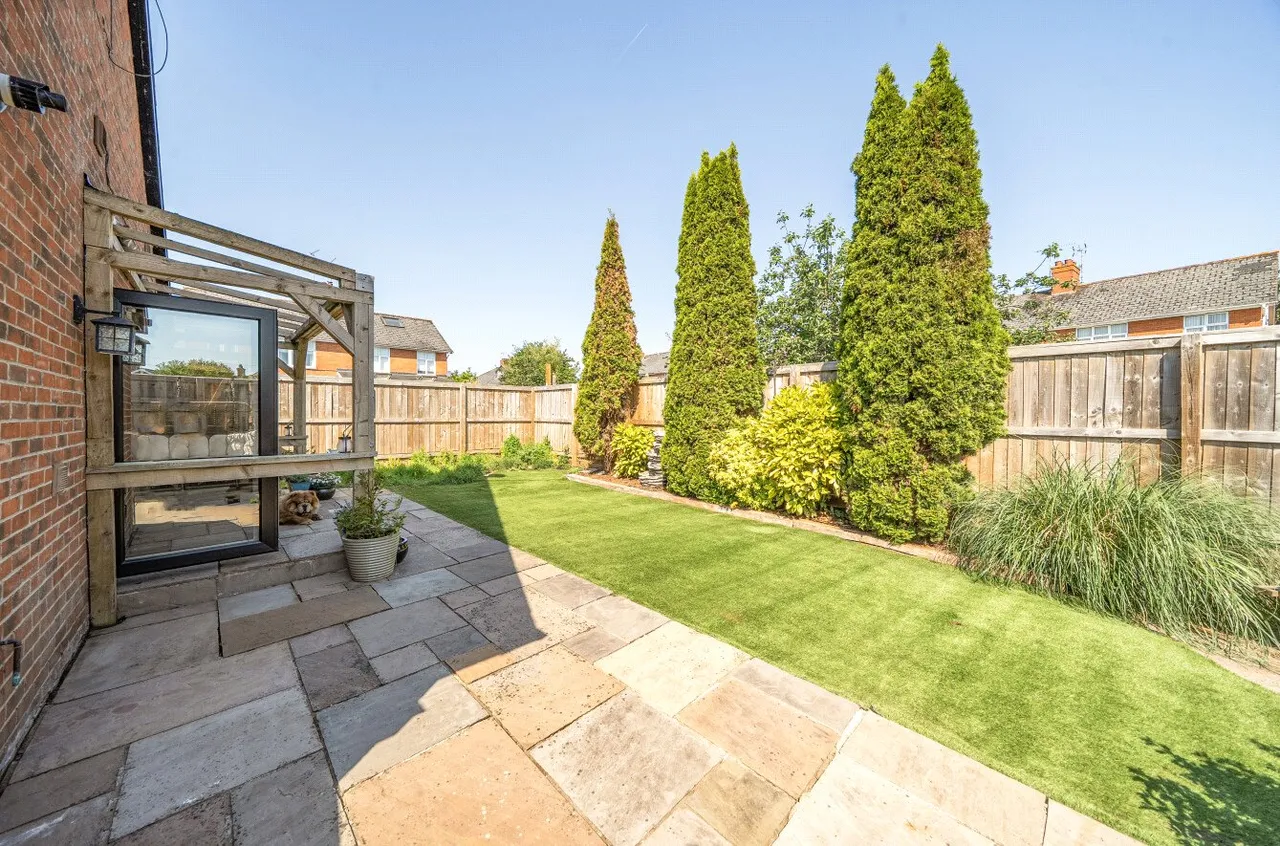 Greenway Crescent, Taunton, TA2, photo 39