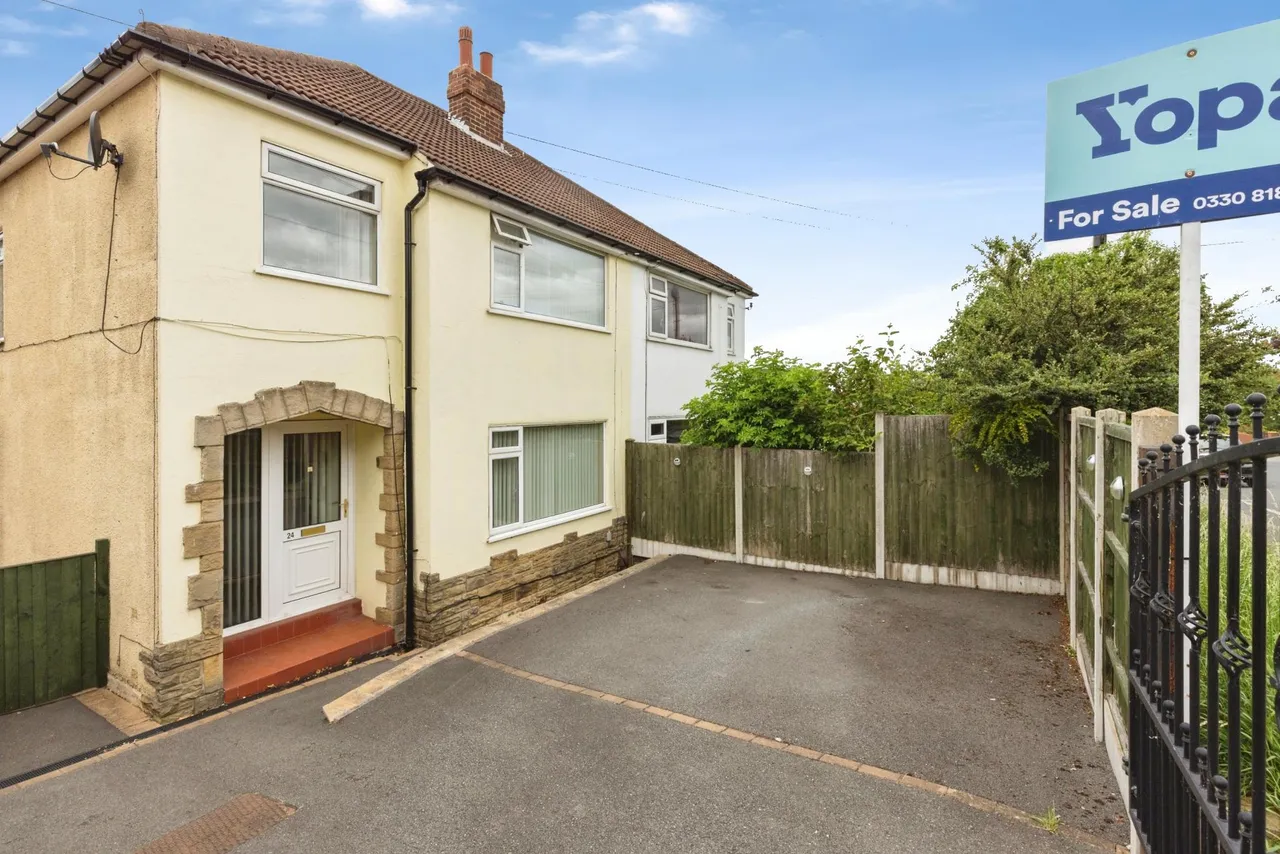 Field End Road, Leeds, LS15, photo 16