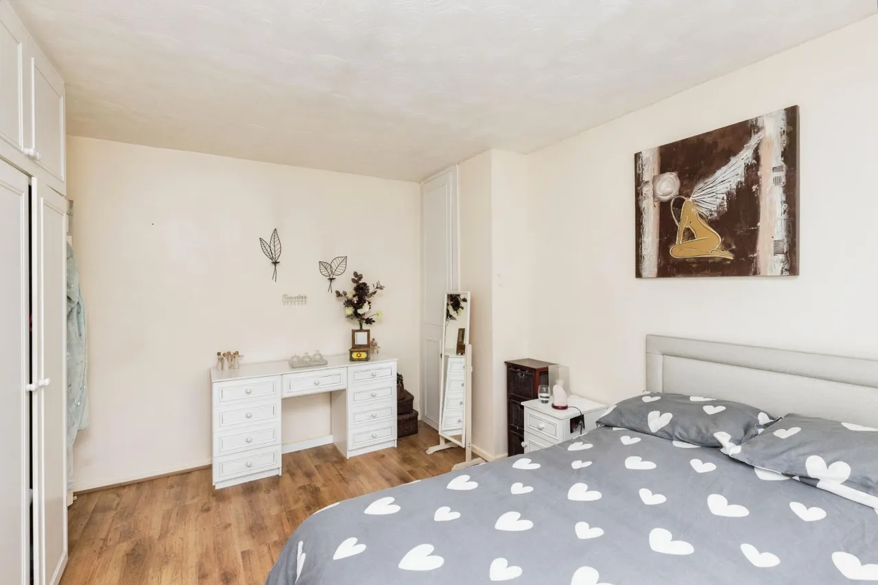 Field End Road, Leeds, LS15, photo 8