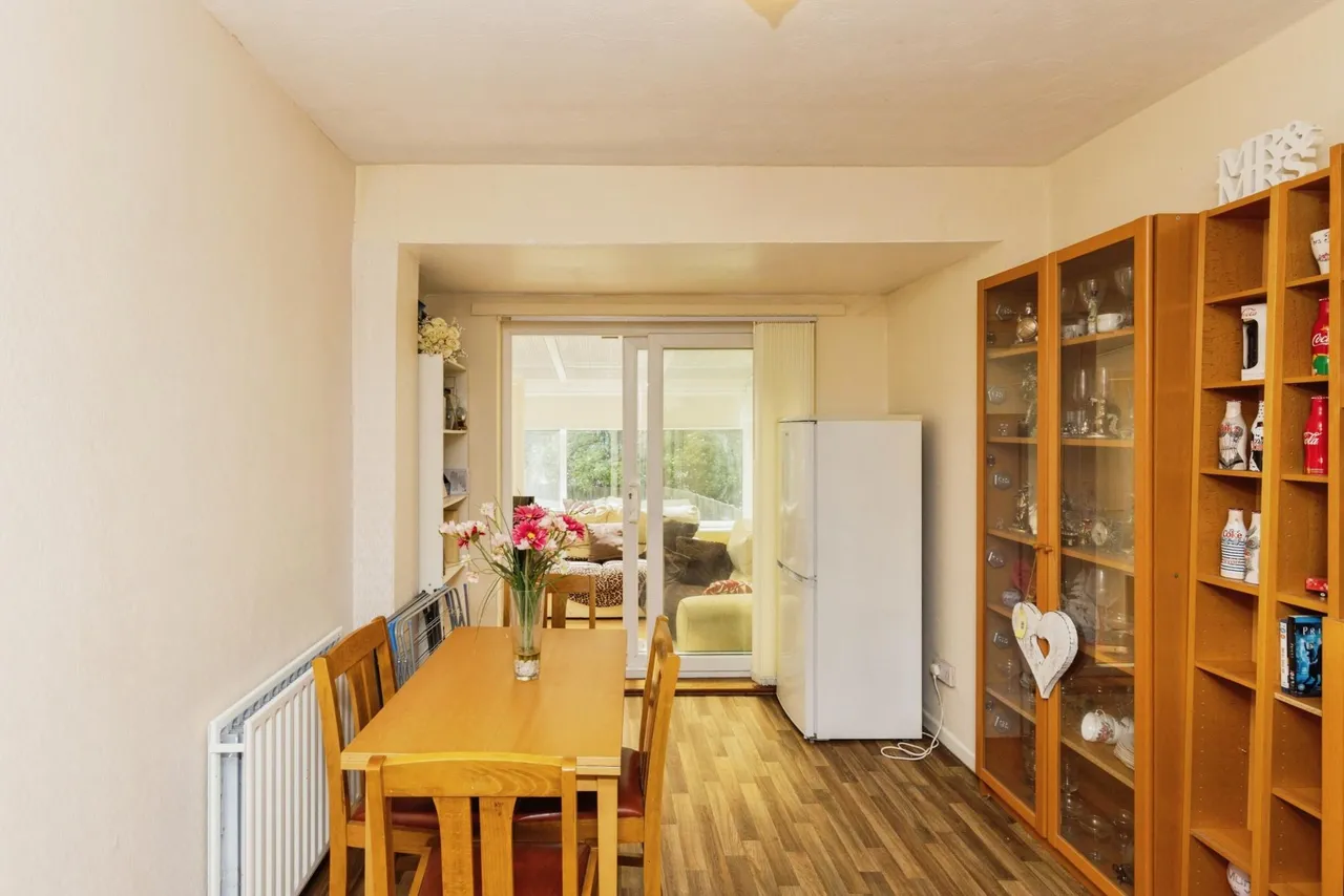 Field End Road, Leeds, LS15, photo 5