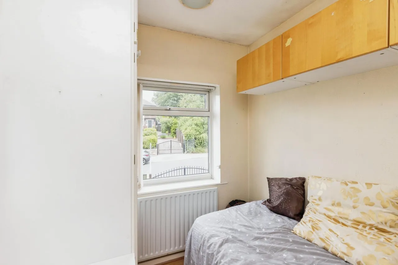 Field End Road, Leeds, LS15, photo 10