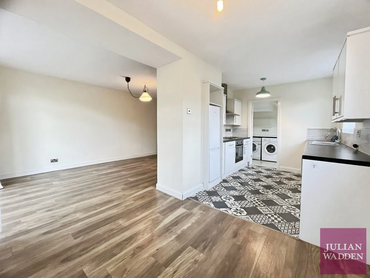 Woodgate Close, Bredbury, SK6, photo 4
