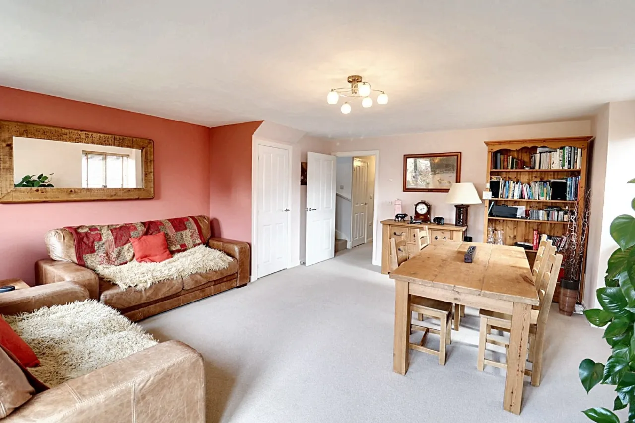 Holcroft Drive, Northwich, photo 2