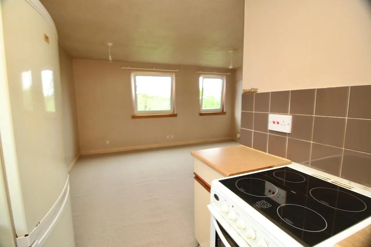 Barbeth Road, Condorrat, G67 4SH, photo 10