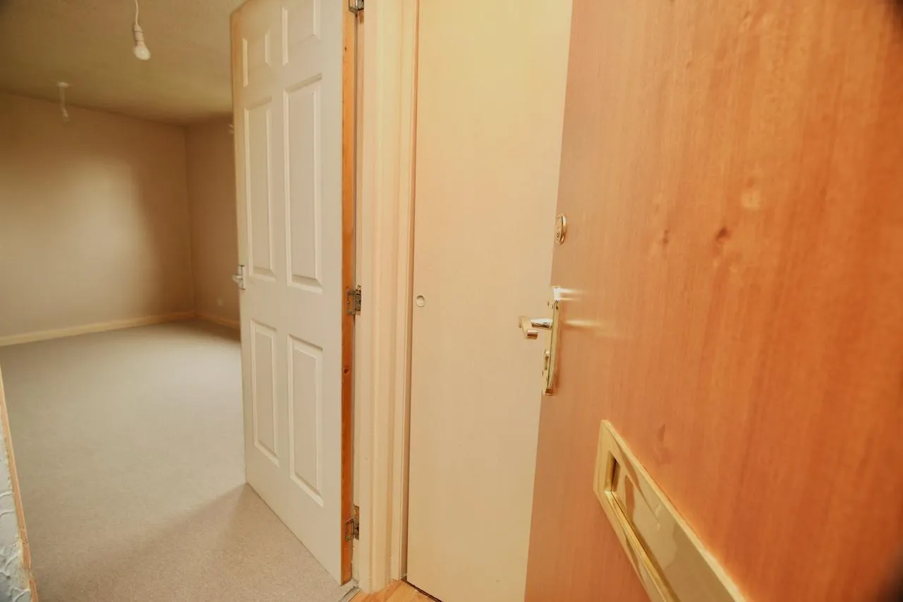 Barbeth Road, Condorrat, G67 4SH, photo 4