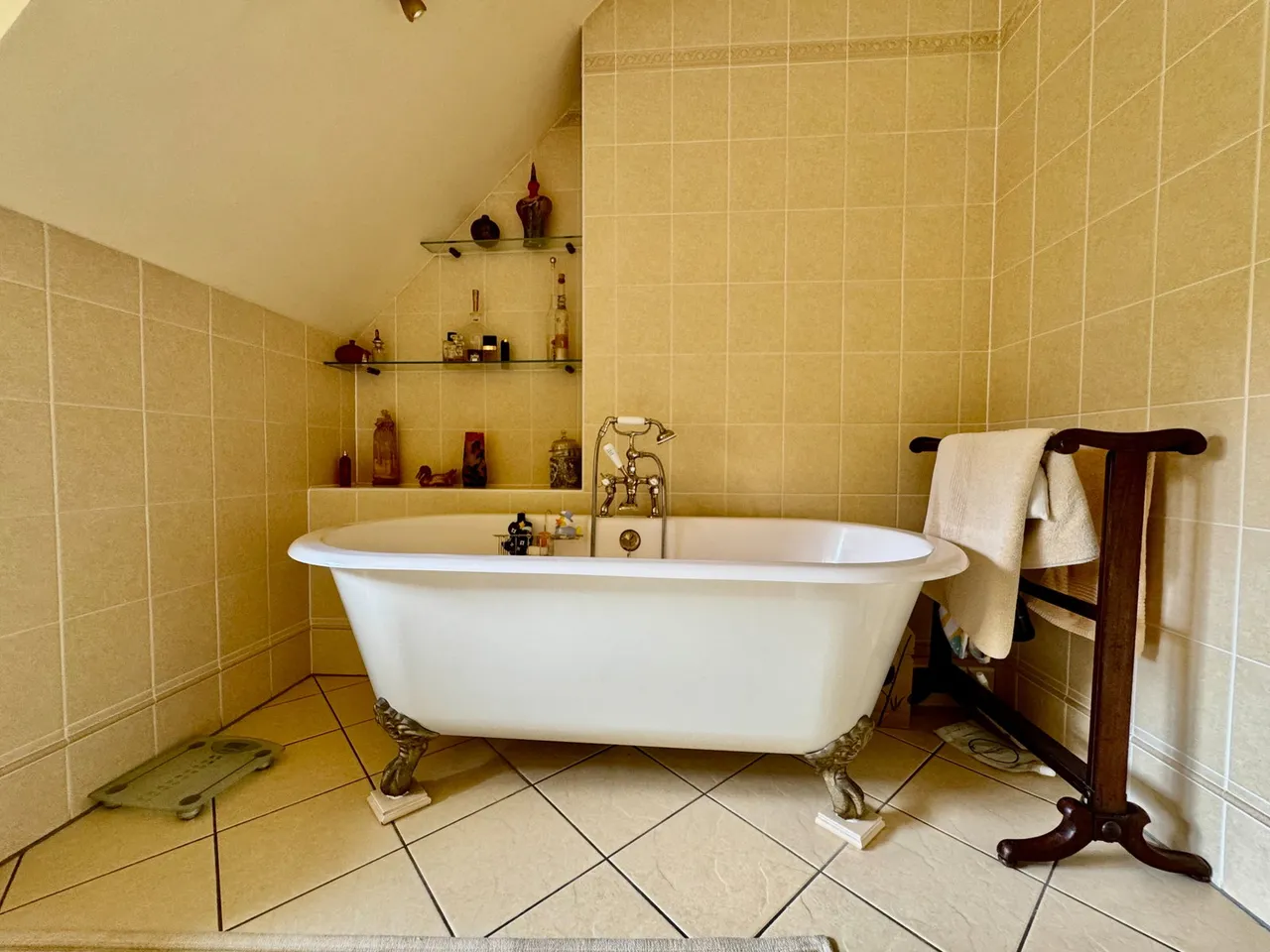 Vicarage Lane, Bovingdon, HP3, photo 19
