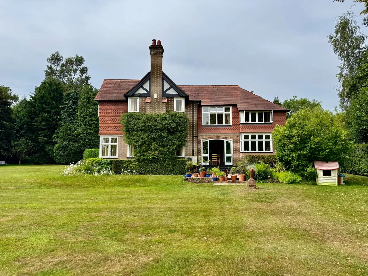 Vicarage Lane, Bovingdon, HP3, photo 34