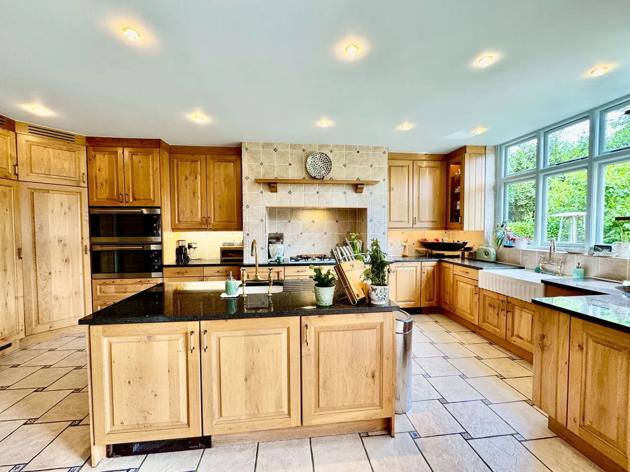 Vicarage Lane, Bovingdon, HP3, photo 11