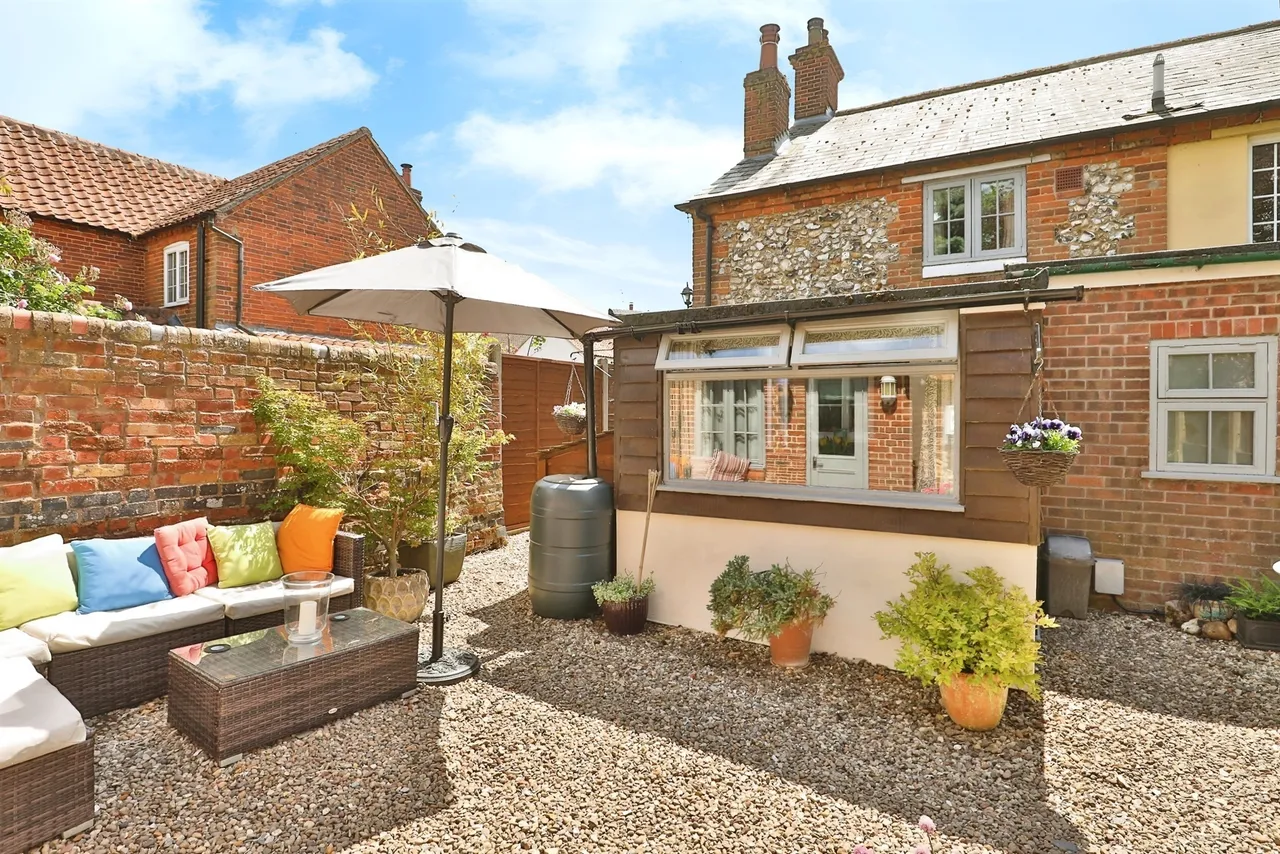 3 bed character property for sale — High Street, Tittleshall, King's Lynn