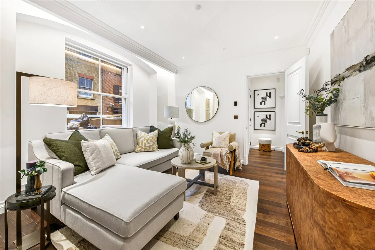 Charles Street, Mayfair, W1J, photo 4