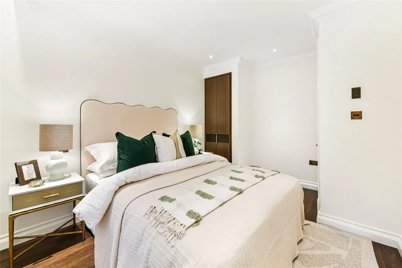 Charles Street, Mayfair, W1J, photo 14
