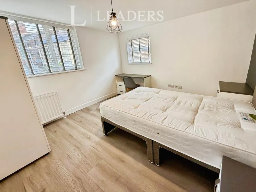 Sneinton Dale, Nottingham, NG2, photo 3