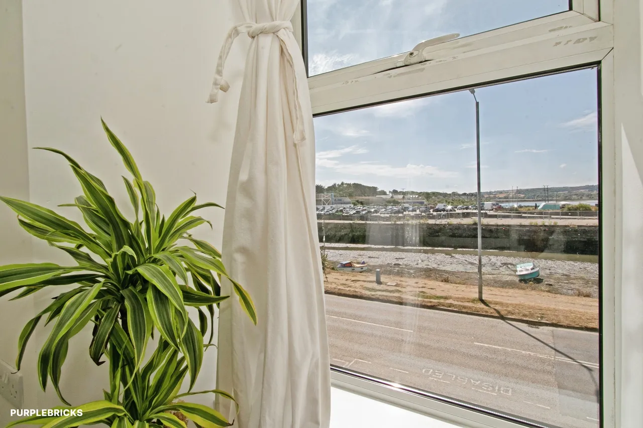 Penpol Terrace, Hayle, TR27, photo 32