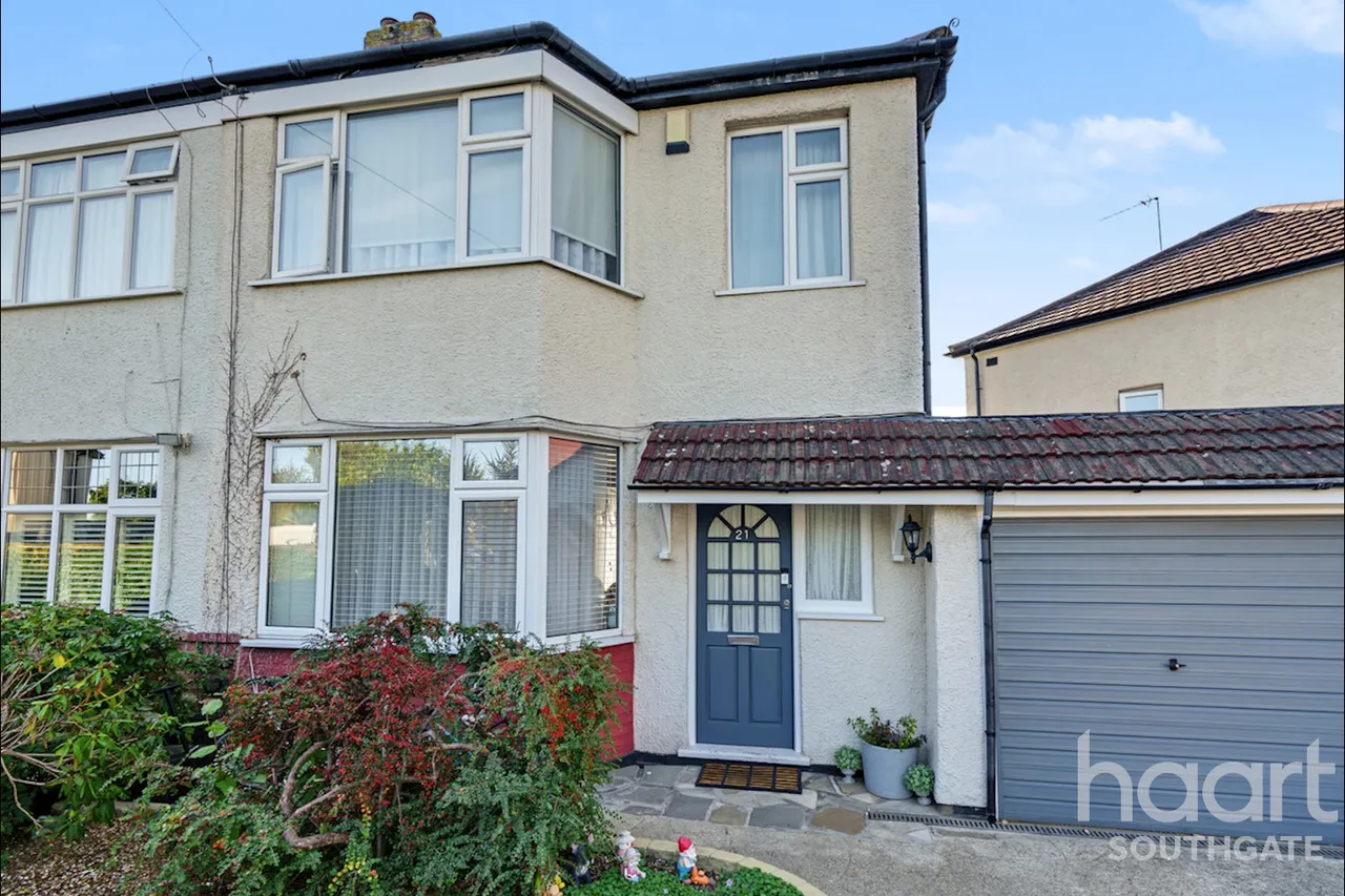 Pevensey Avenue, Enfield, EN1, photo 6