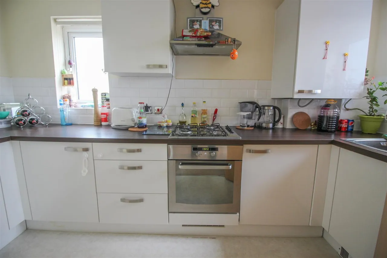 Newstead Way, Harlow, CM20, photo 2