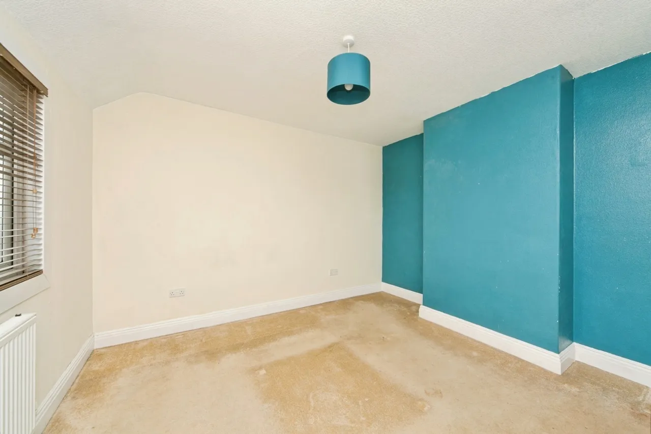 Withington Avenue, Old Colwyn, LL29, photo 7