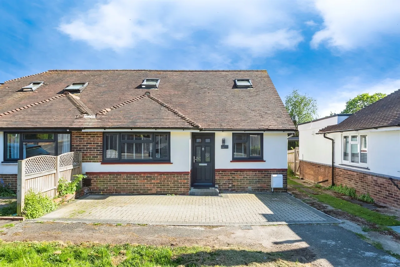 4 bed house for sale — Meeds Road, Burgess Hill