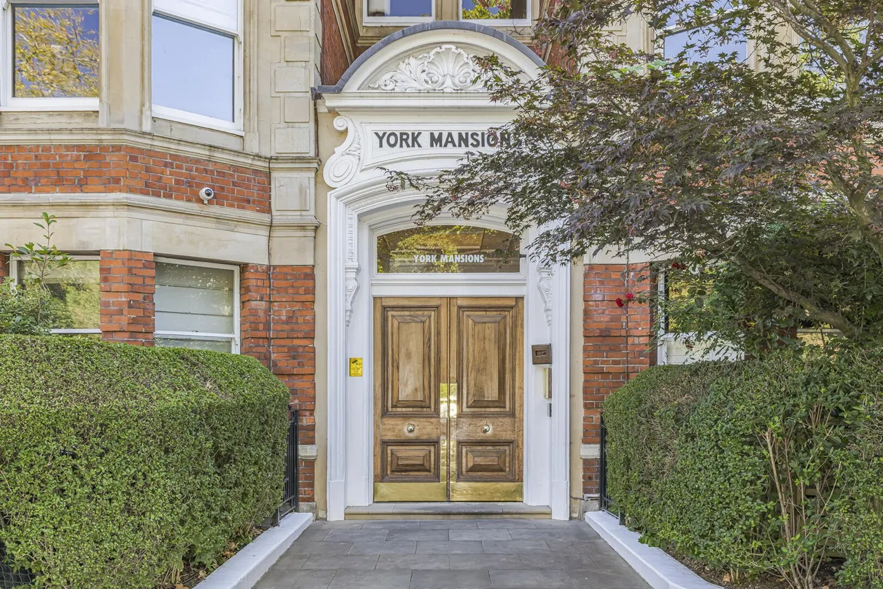 Prince Of Wales Drive, London SW11 4BP, photo 11